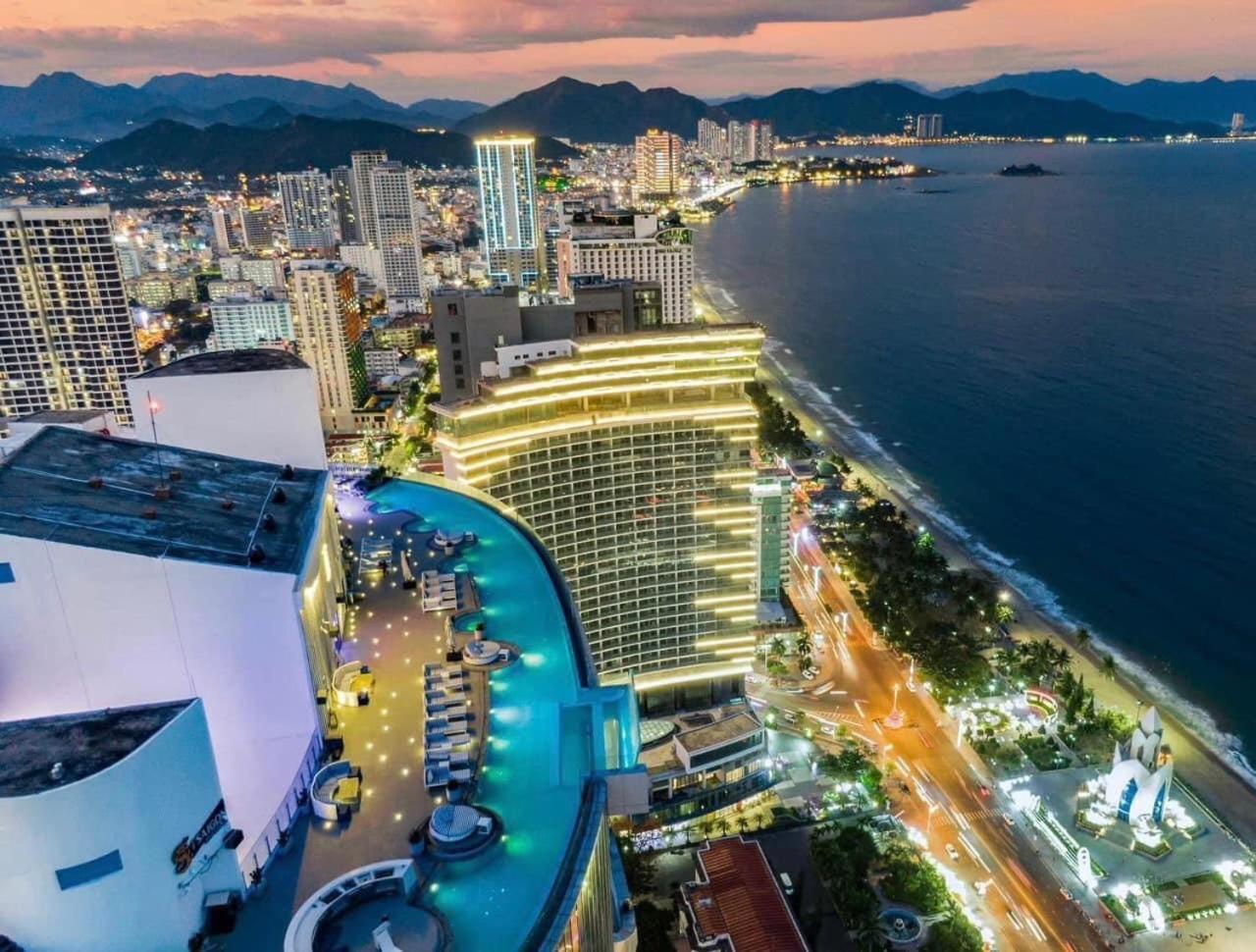 Panorama Apartment Sunset Nha Trang City Exteriör bild
